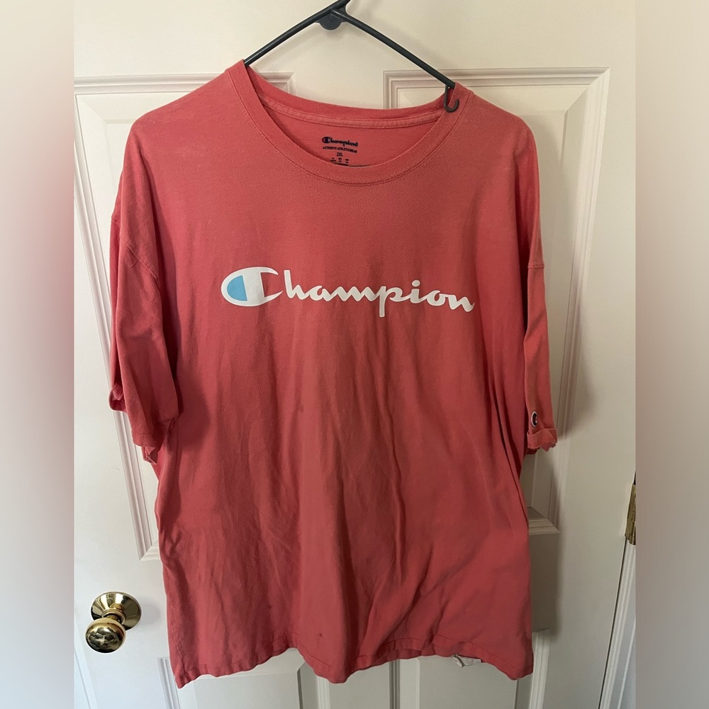 CHAMPION TEE